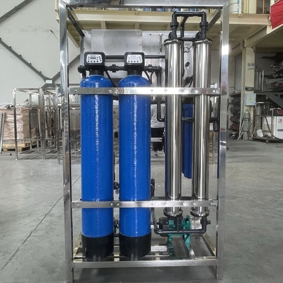 0.5 Tonnen Doppelstufen-Wasserbehandlungsanlage mit Umkehrosmose mit blauer Glasfarbe