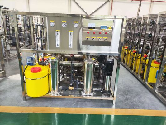 Laboratoriumsgeräte zur Wasserreinigung durch Umkehrosmose