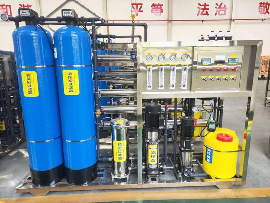 Hochwertige Wasserreinigungsgeräte mit zwei Stufen umgekehrter Osmose von 1 t/h