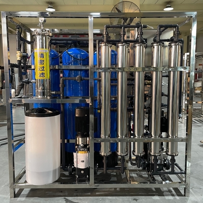 Rein Mineralwasser Trinkwasser Umkehrosmose Wasserfiltration Filter RO-System Wasserbehandlung