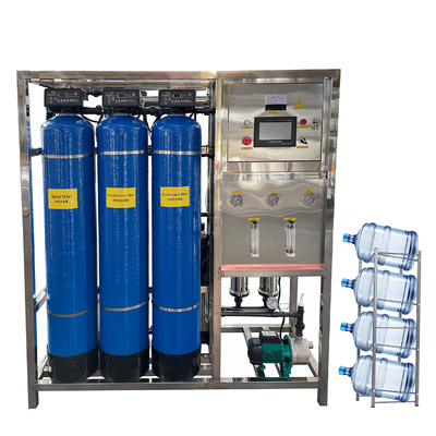 Warm verkauftes 500LPH RO-System Wasserreinigungssystem mit Wasserfilteranlage mit Umkehrosmosepumpe